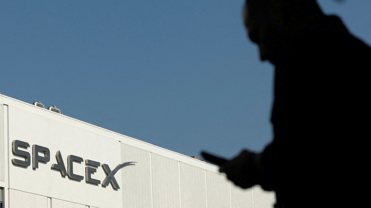 Elon Musk's SpaceX In Talks To Provide Computing Power To Pentagon: Report