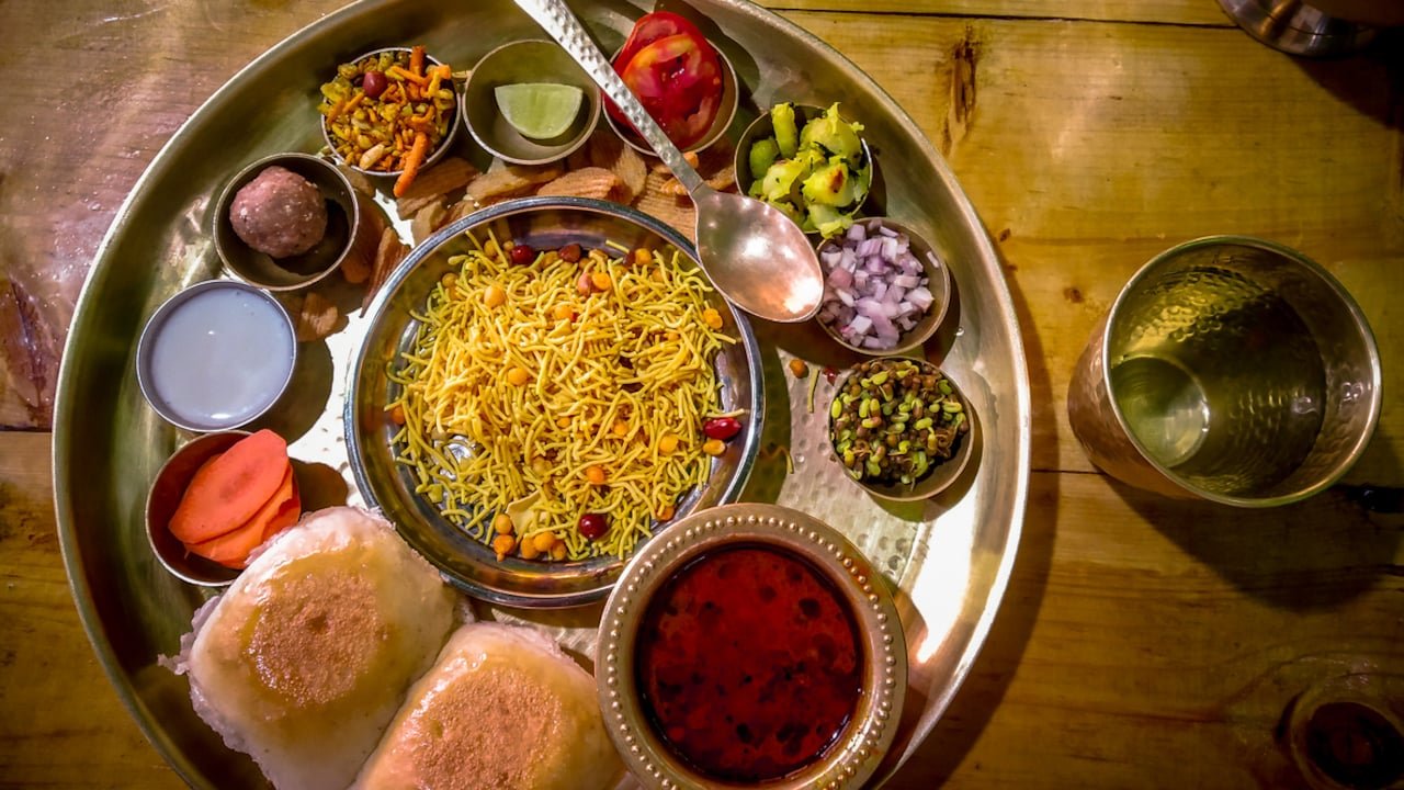 Pune Reports  Highest Unhygienic Food Complaints In Maharashtra