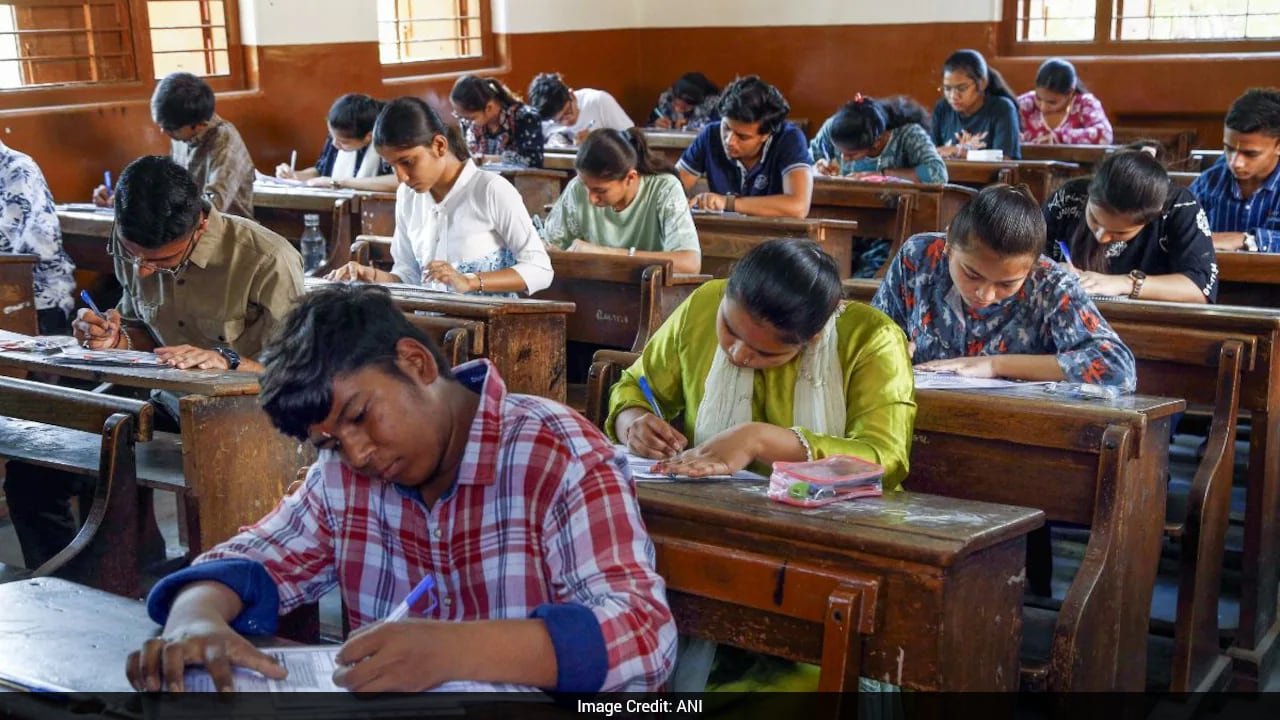 CBSE Class 10 Second Board Exam 2026: How The 'Best Of Two' Rule Works