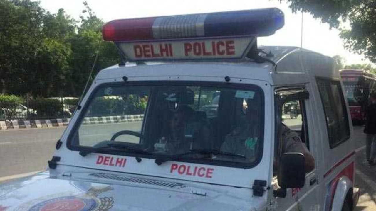 Delhi Man, 20, Stabbed To Death By Mob, 2 Cops Who Tried To Save Him Injured