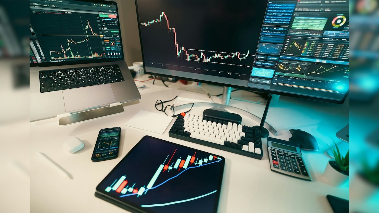 Stock Market LIVE Updates, Sensex Today: Markets Likely To Open Lower As Oil Tops $90 Amid US-Iran War