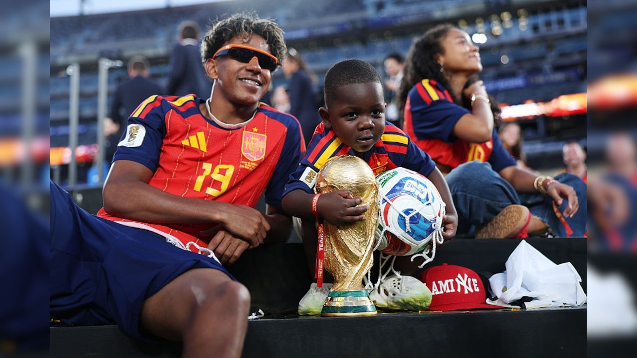 Lamine Yamal Celebrates FIFA World Cup Triumph With 3-Year-Old Brother Keyne, Internet In Awe
