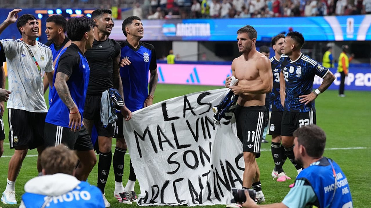 Argentina's Premier League Trio Could Have UK Visas Revoked Over World Cup Controversy: Report