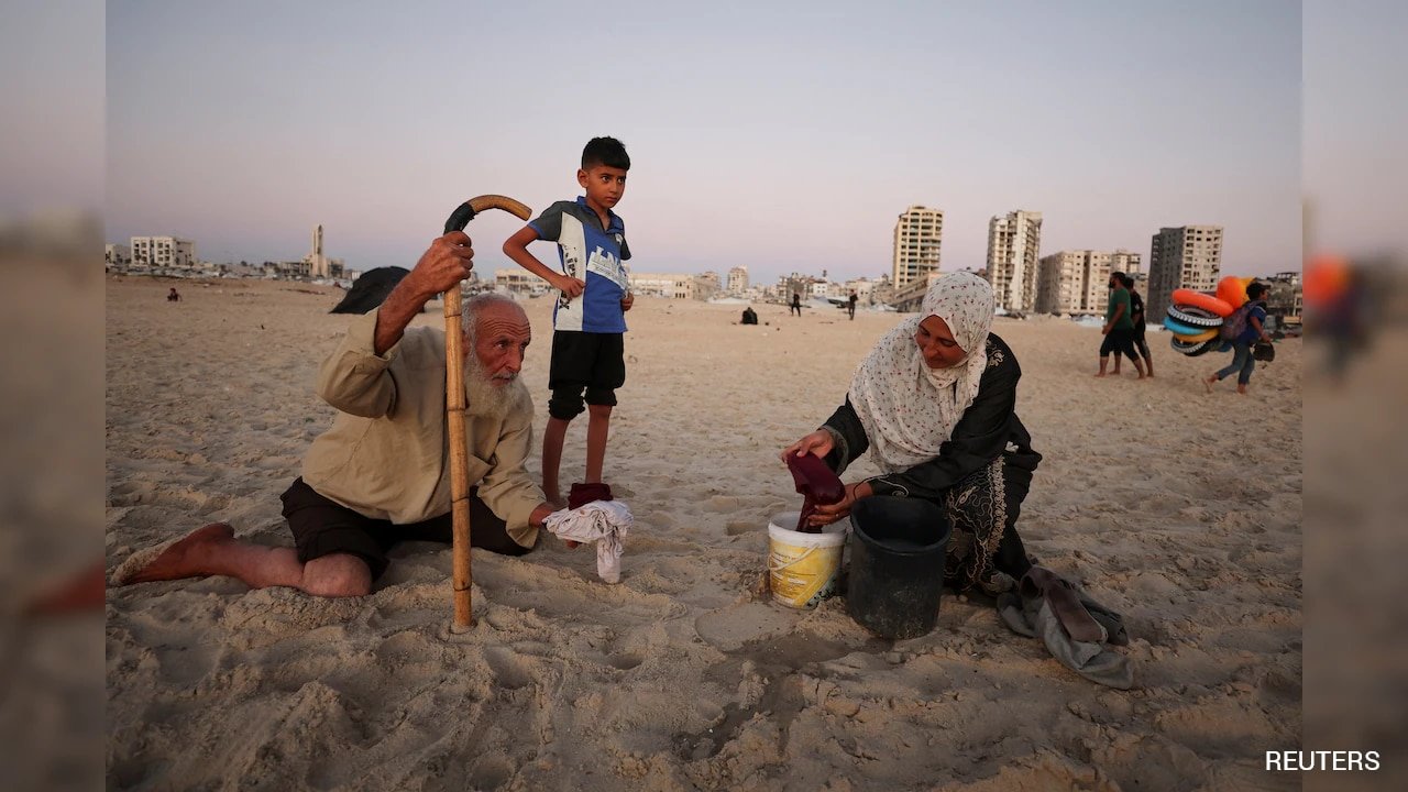 In Gaza, A Mother's Search For Water Reveals A Worsening Health Crisis