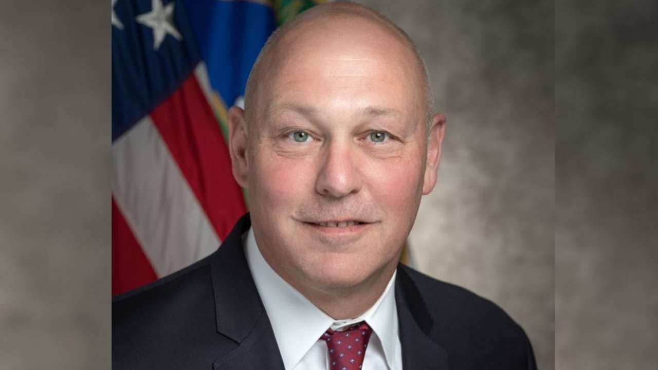 Trump's AI Chief Resigns After Just Three Months