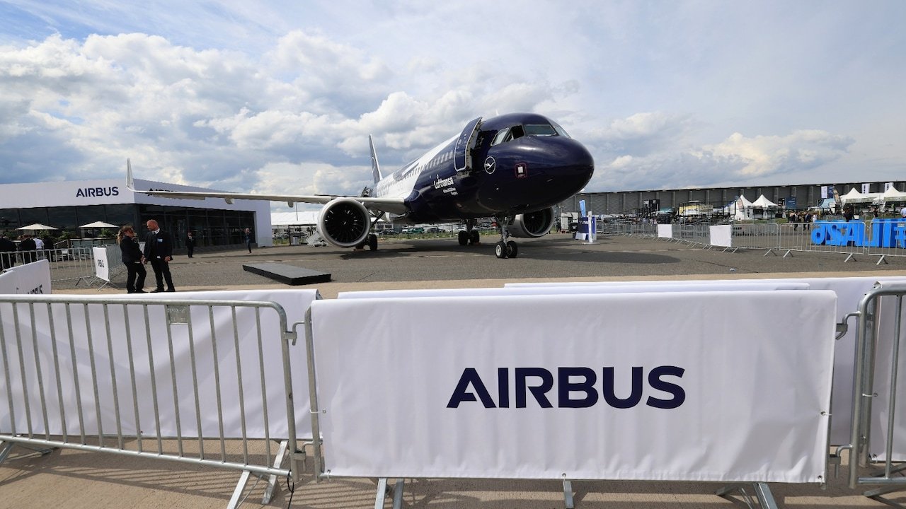 Airbus Targets Earnings Boost, Buyback To Help Lift Stock