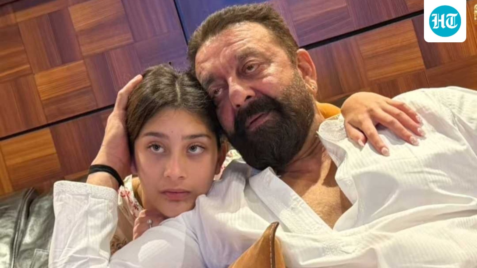 ‘Family game night’: Maanayata Dutt gives a sneak peek into Sanjay, Iqra and Shahraan's FIFA Finals watch party