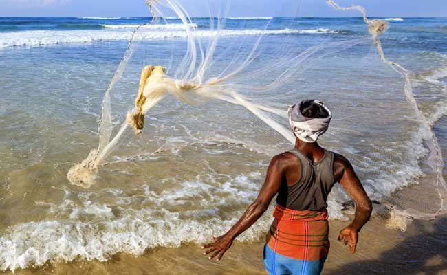 9 Indian Fishermen Arrested By Sri Lankan Navy