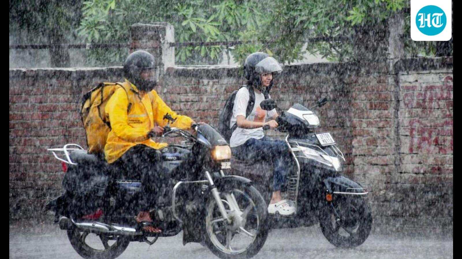 Showers lash Uttar Pradesh; rivers breach danger mark