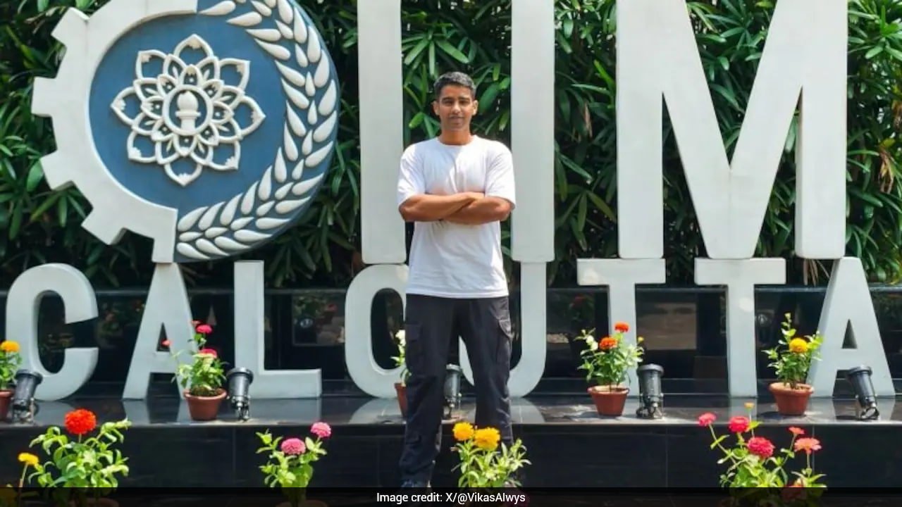 Capt. Amar Simha Yadav Left Dubai Job, Joined Indian Army, And Then Made It To IIM Calcutta