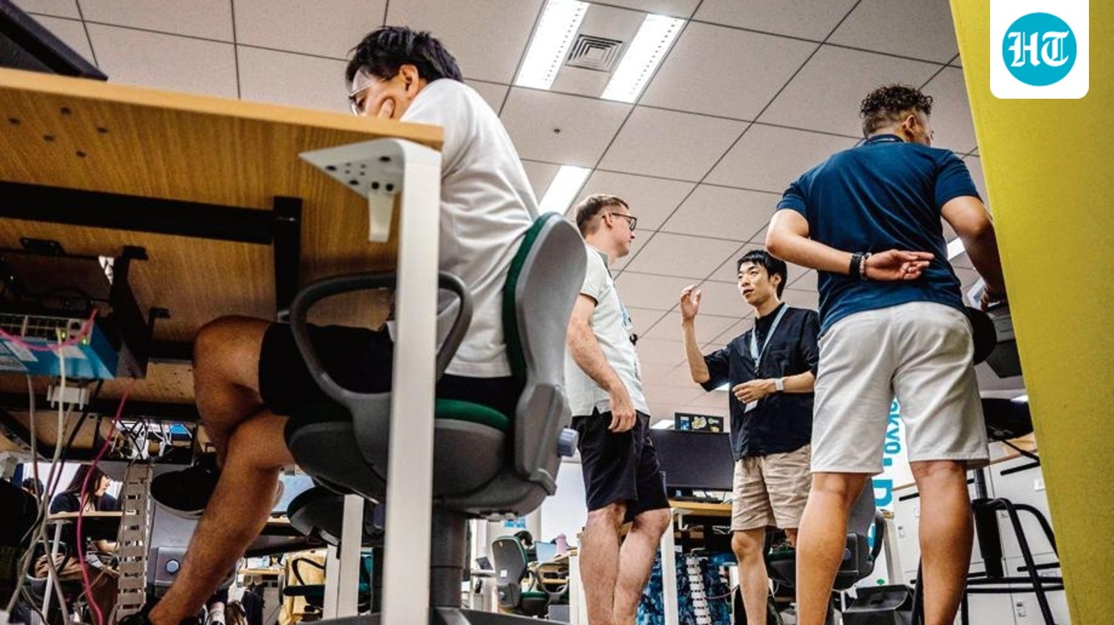 Ditch suits for shorts in office, Tokyo urges men