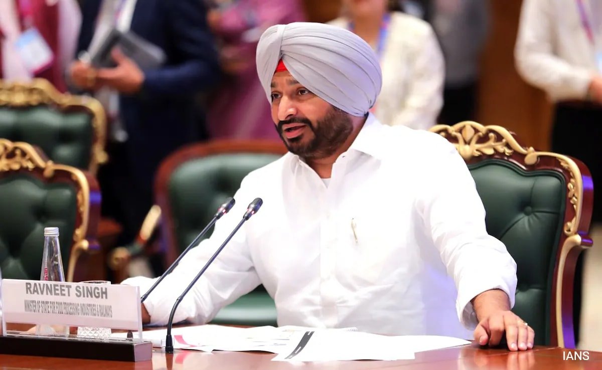 Union Minister Ravneet Singh Bittu Resigns, Likely To Contest Punjab Polls