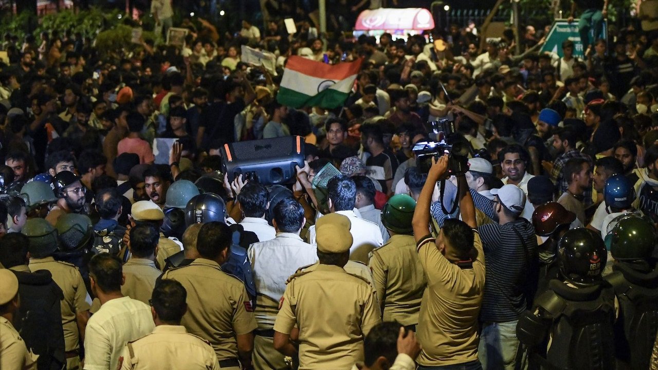 'Avoid Notified Areas': Delhi Traffic Cops Issue Advisory Amid Protests