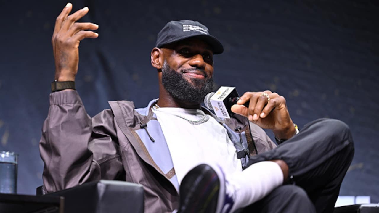 Lebron James To Play For Philadelphia 76ers, Says It Will Be His Last Destination