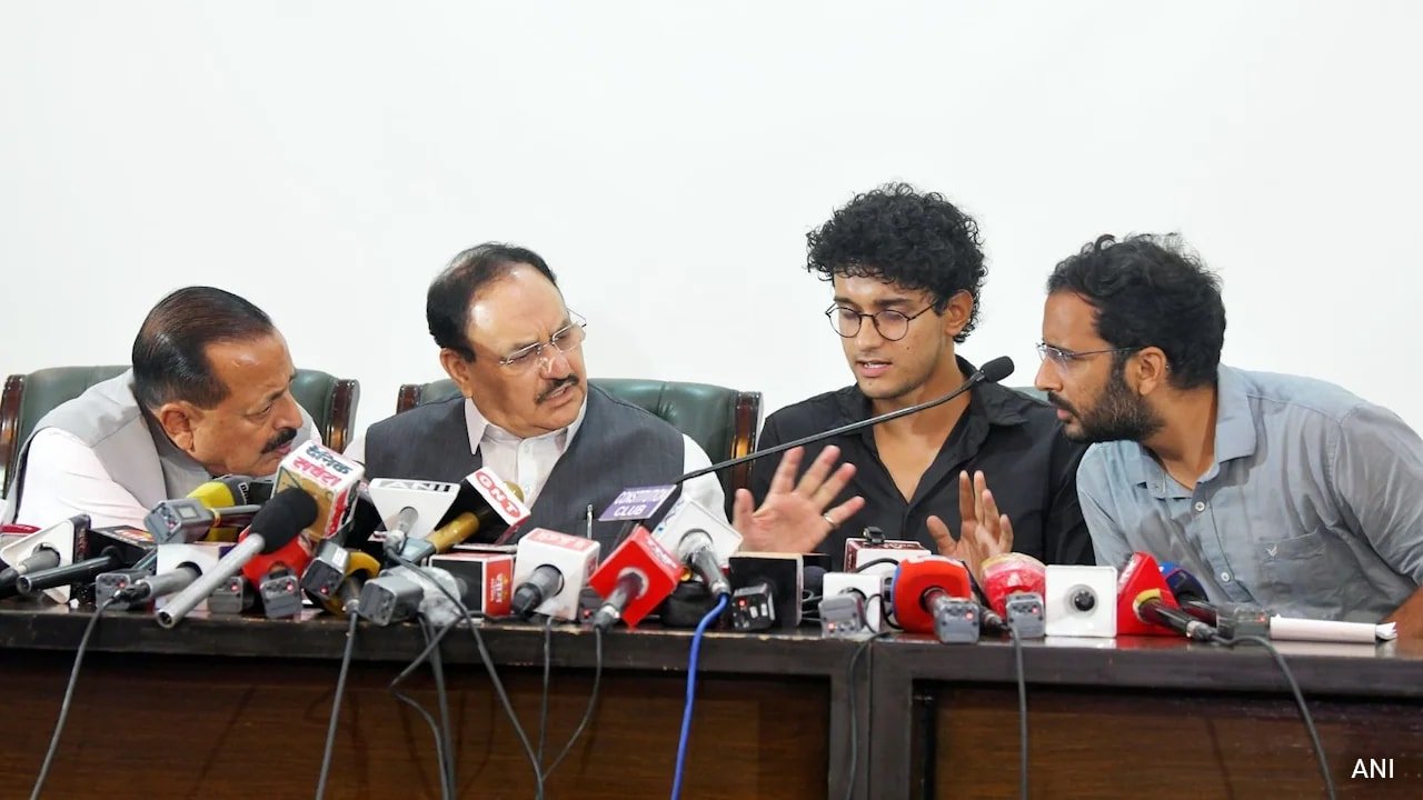 Video: As CJP Announces End Of Protest, Minister's "Immediate Effect" Reminder