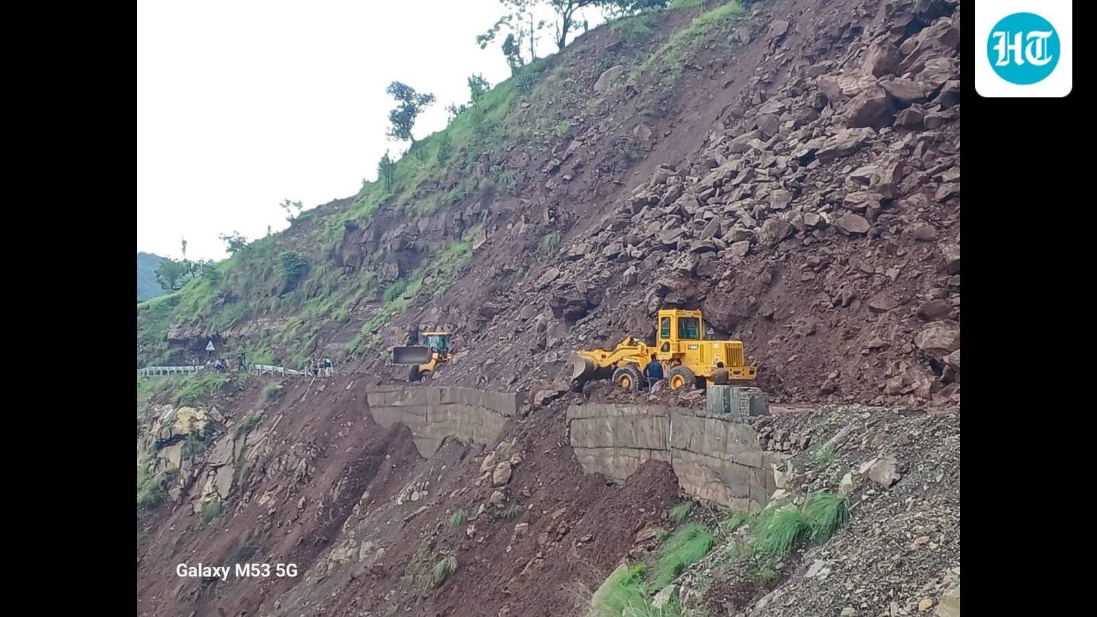 Road connectivity restored in Rajouri, Poonch & Reasi: BRO