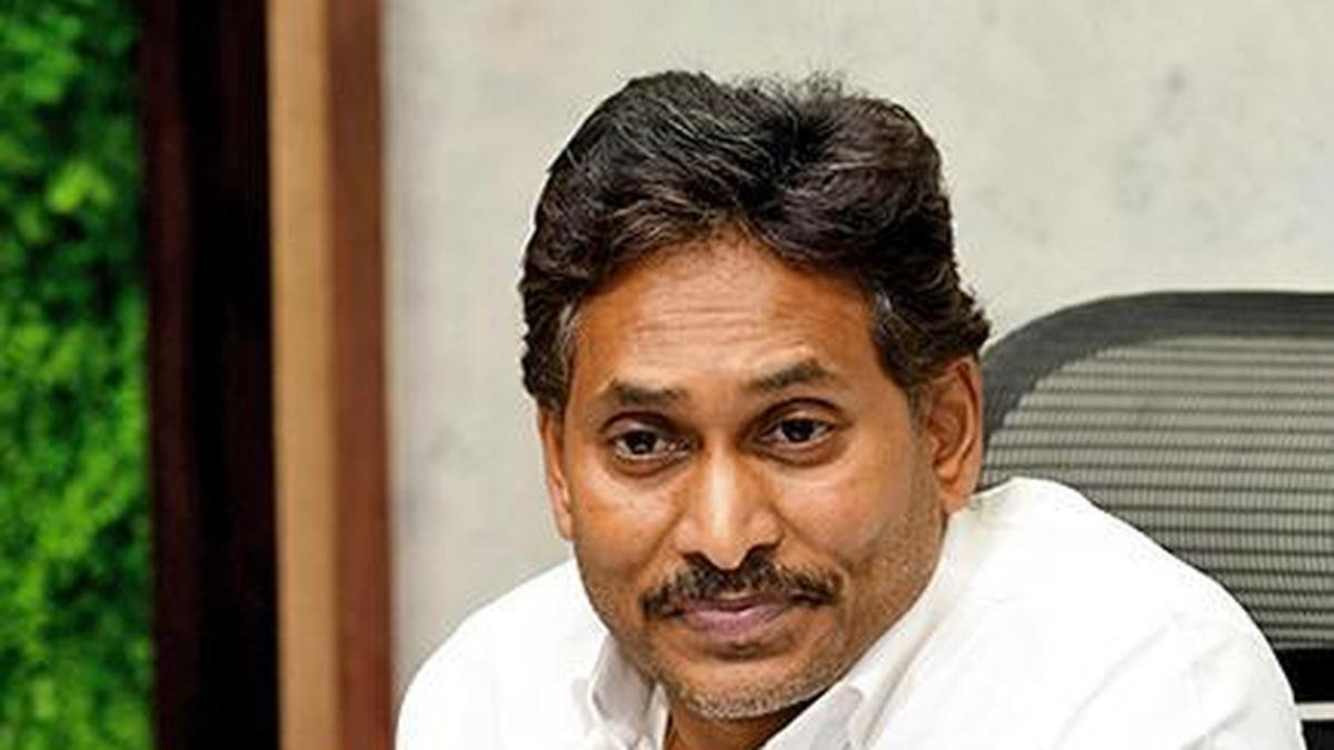 YSRCP will intensify agitation over Mega DSC 'irregularities', says Jagan