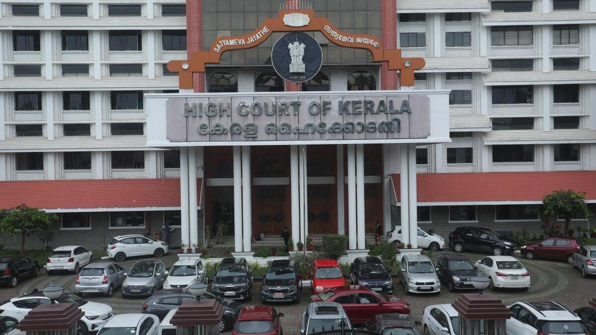 Guruvayur Devaswom should consider renaming ‘Kodathi Vilakku': Kerala High Court