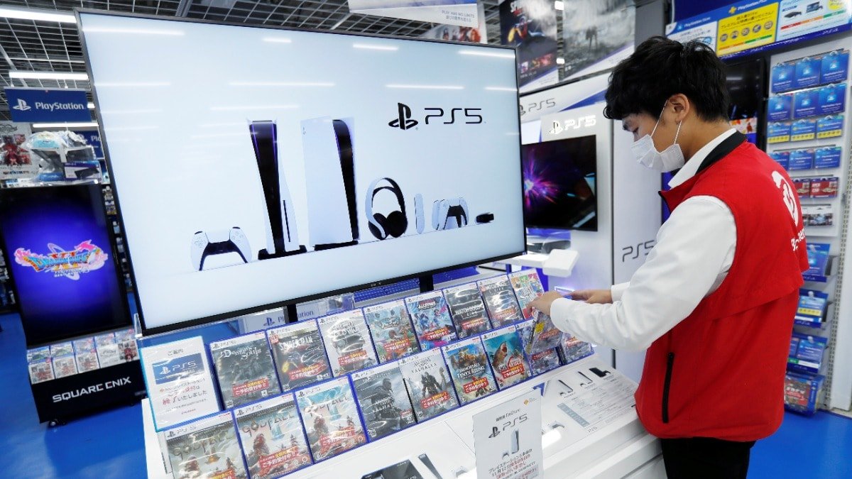 Sony Hikes Price of PS5 Standard Edition in India by Rs. 15,000