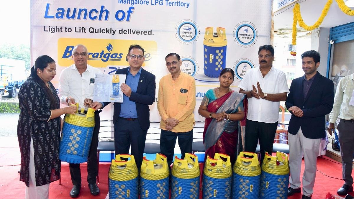 Bharat Petroleum launches Bharatgas Lite ZIP, a 10kg fibre composite LPG cylinder