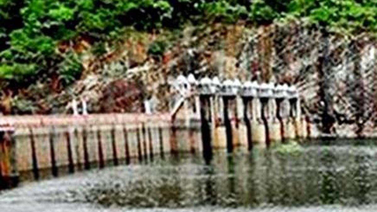 Water level in dams and rainfall