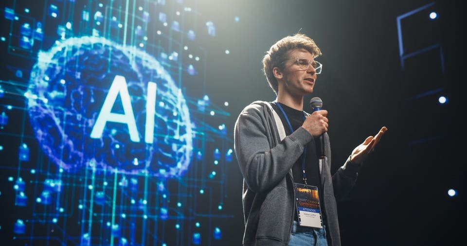 Why AI Agent Startups Are Becoming The New Solo-Founder Playbook