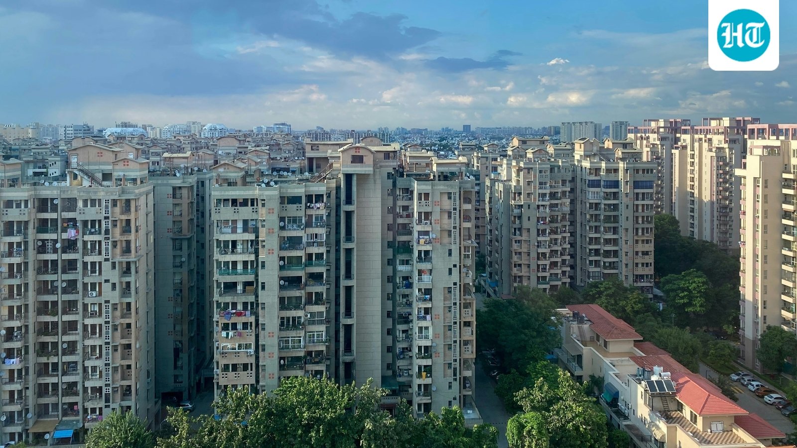 'Should I be concerned?’: 21-year-old Gurgaon woman shares  ₹43,096 monthly expenses