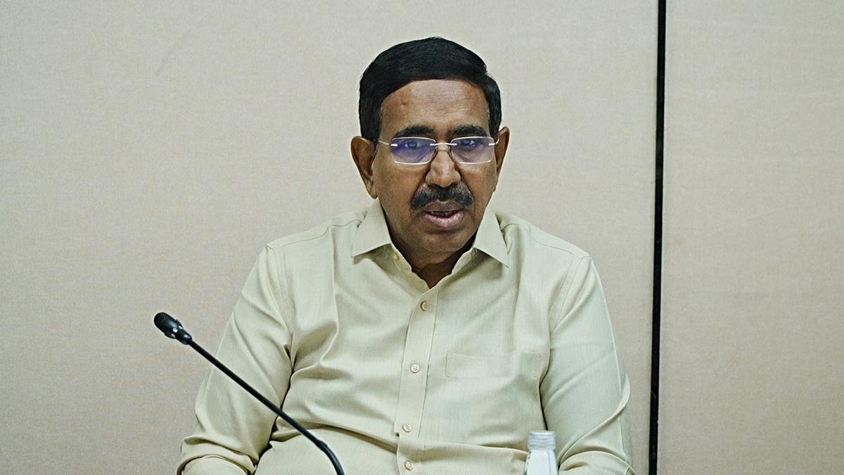 Narayana reviews progress of iconic buildings in Amaravati