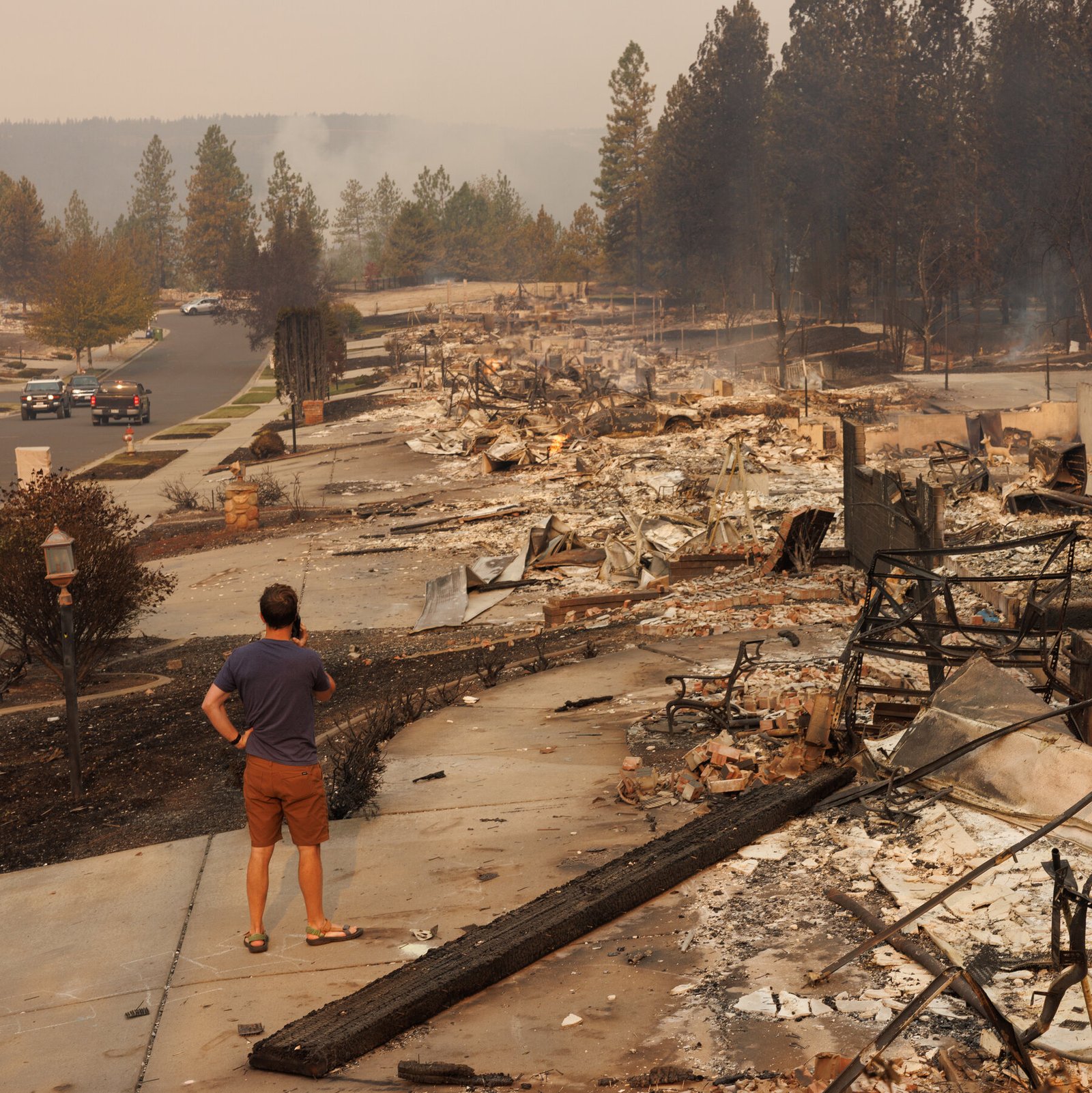 More Than a Dozen Wildfires Burn in Washington State, Forcing Evacuations