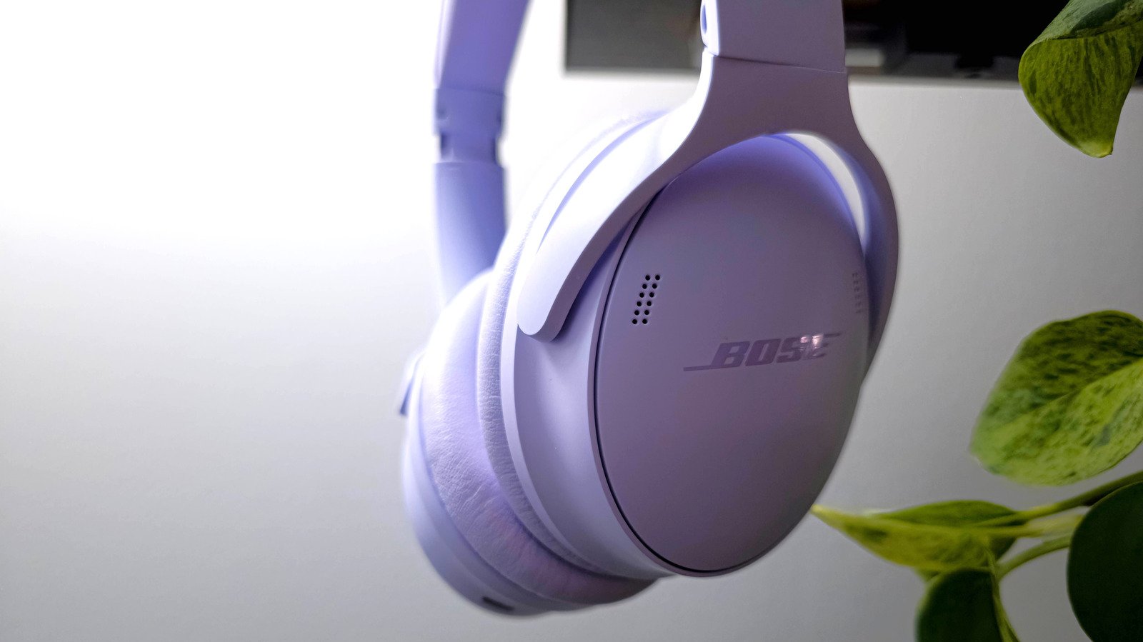 Here's why you shouldn't buy new headphones without Bluetooth multipoint
