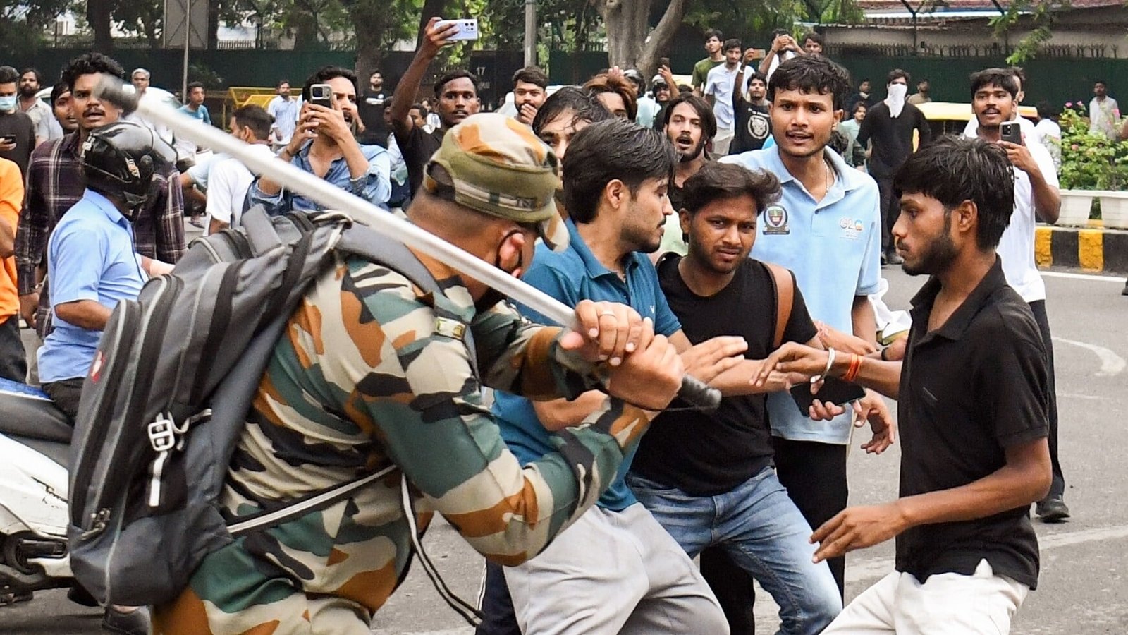 CJI's message to forces on tackling peaceful protests: 'Should exercise restraint'
