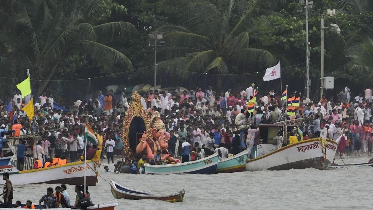 Bombay High Court asks Maharashtra government to consider symbolic immersion for large Ganesha idols