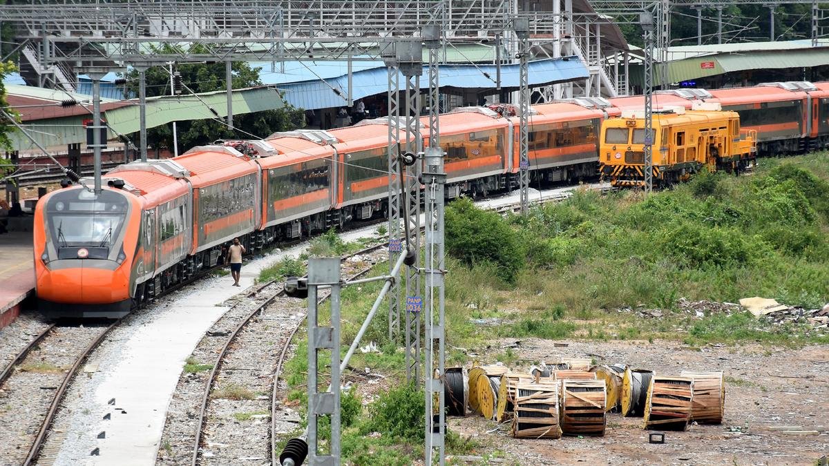 Bengaluru-Mangaluru Vande Bharat Express train trial run on Sakleshpur-Subrahmanya Road Ghat section from August 11