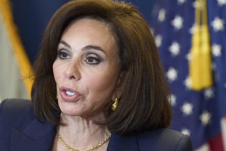 Jeanine Pirro has finally admitted the truth about the reflecting pool