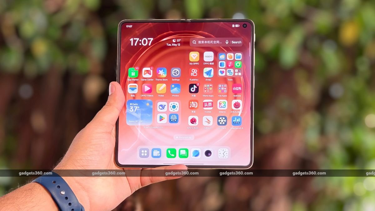 iPhone Ultra to Fuel 20 Percent Growth in Foldable Smartphone Shipments This Year: Report