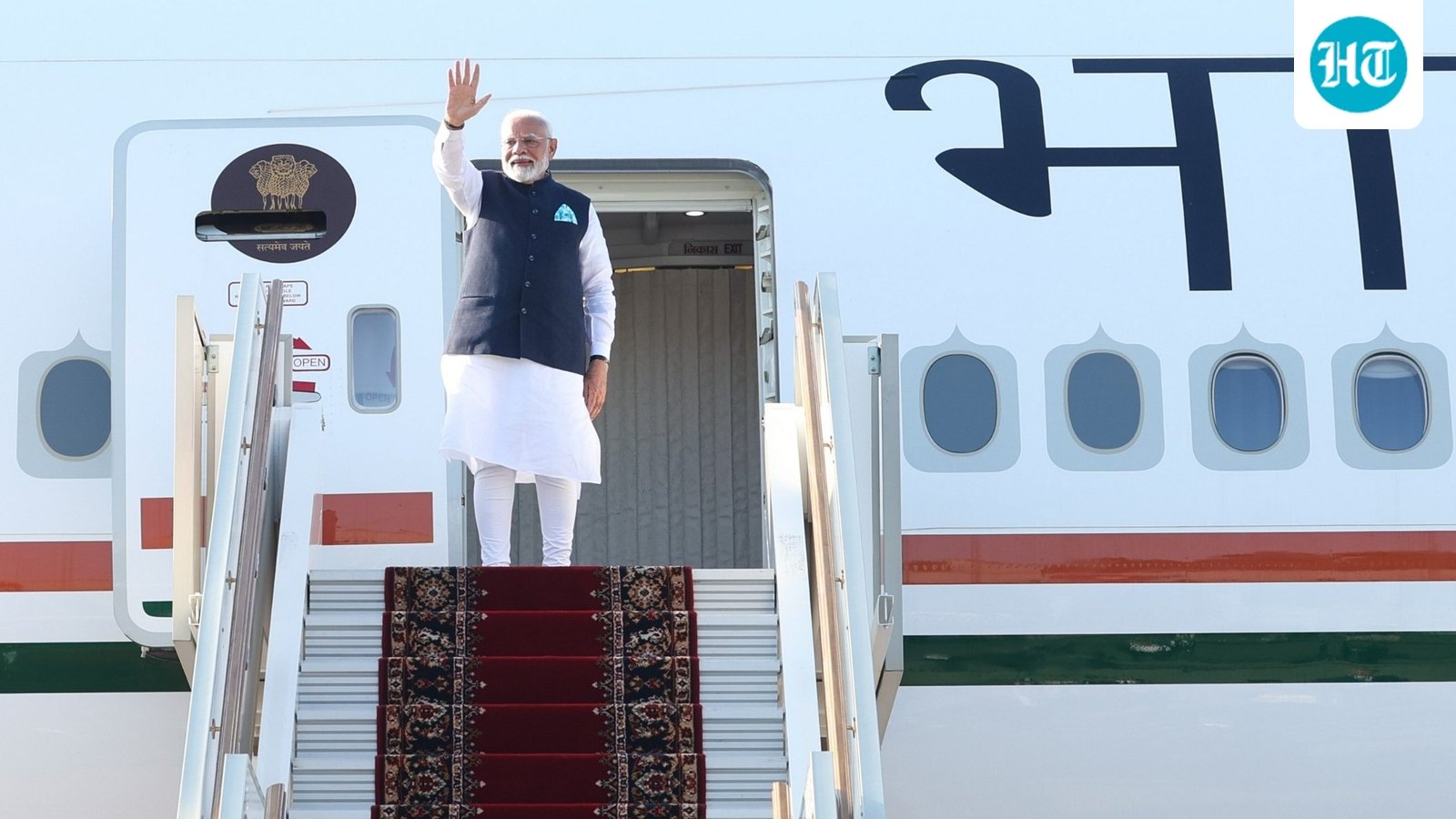 PM Modi’s foreign trips cost nearly  ₹75 crore so far this year: MEA