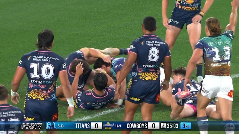 Taumalolo scores rampaging try