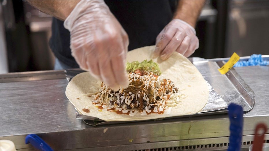 Burrito debate rips open GOP civil war on affordability: ‘We will lose, and deserve it’