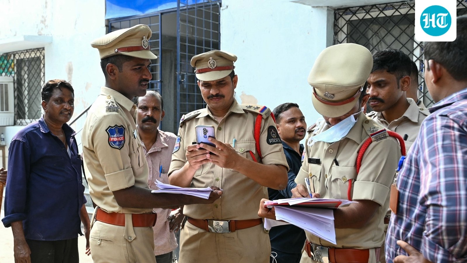2 dead after dispute among brothers over loud music in Mumbai