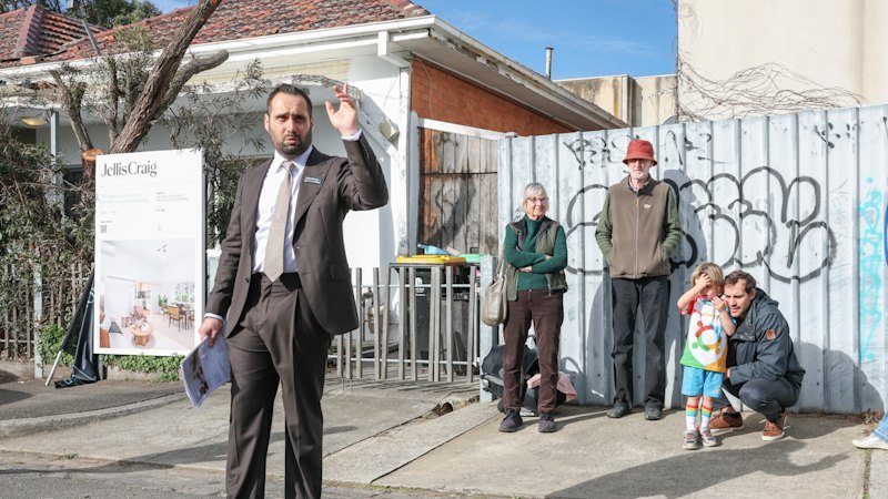 Inner north semi sells for $917,500, more than $110k above reserve