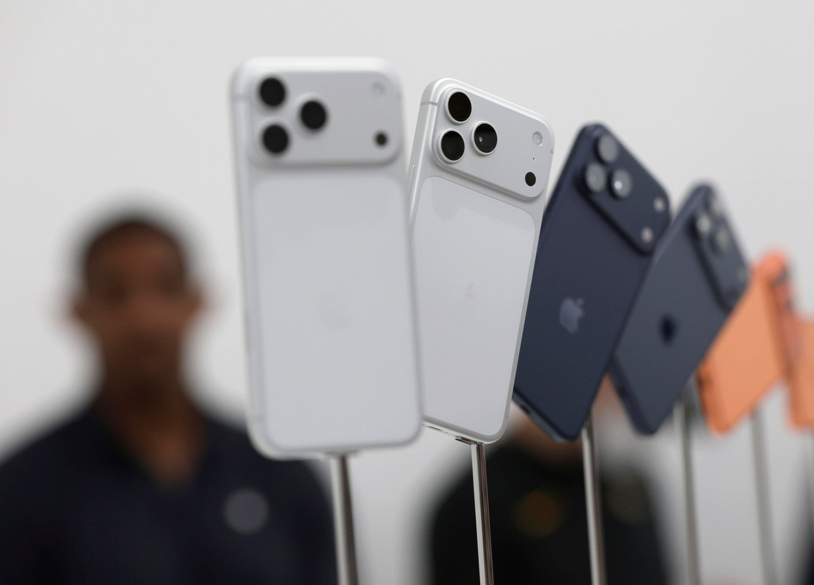 Apple iPhone 18 Pro Could Sell Out Faster Than Ever, New Data Warns