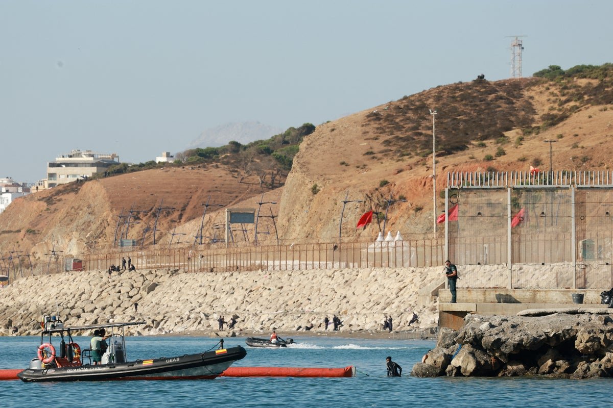Spanish police take down speedboat gang trafficking thousands of migrants into Ibiza