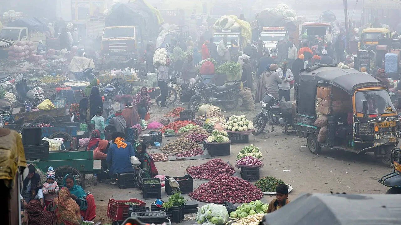 Spooked by CAS, retail traders call for boycott