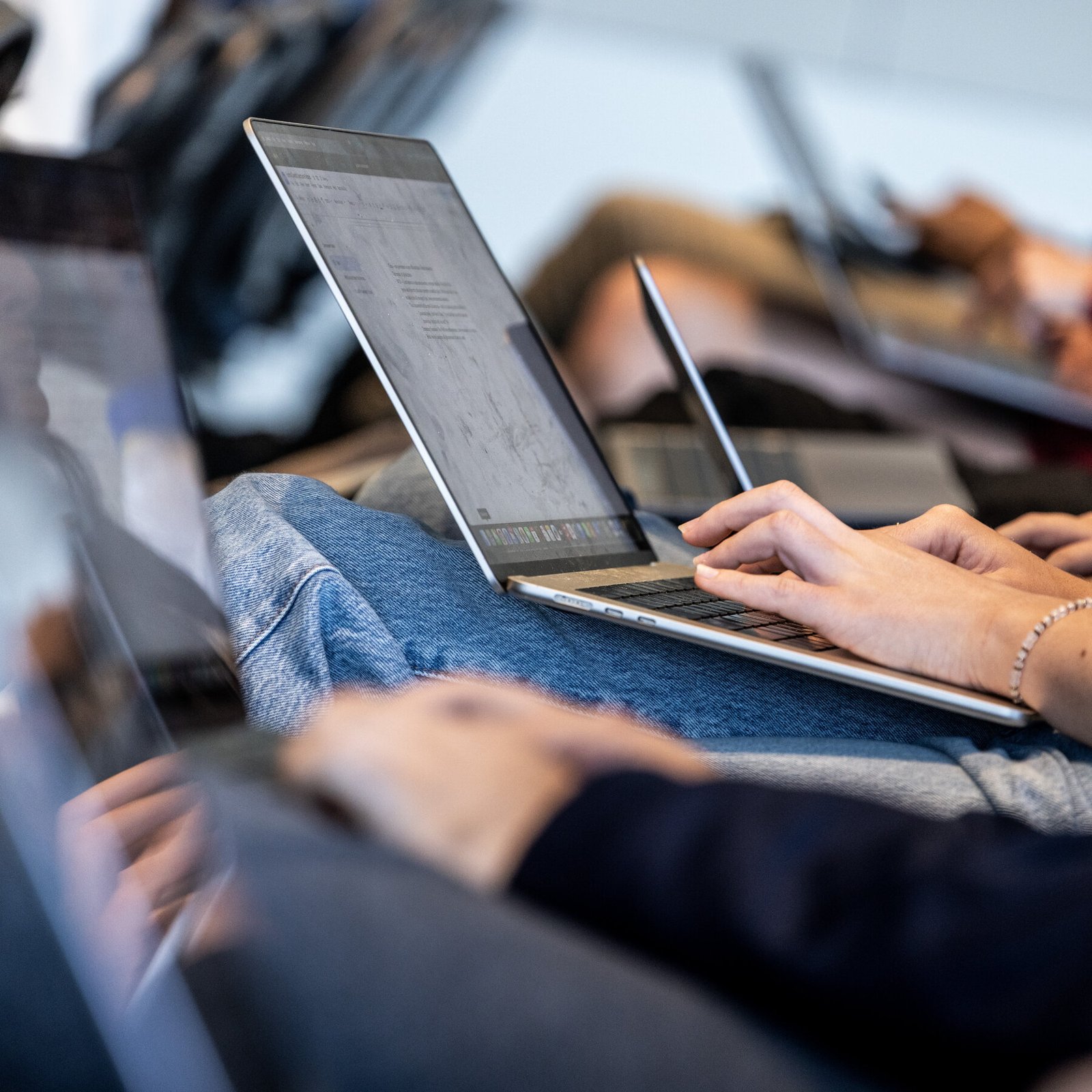 A.I. Cheating Threatens the Value of Online Degrees