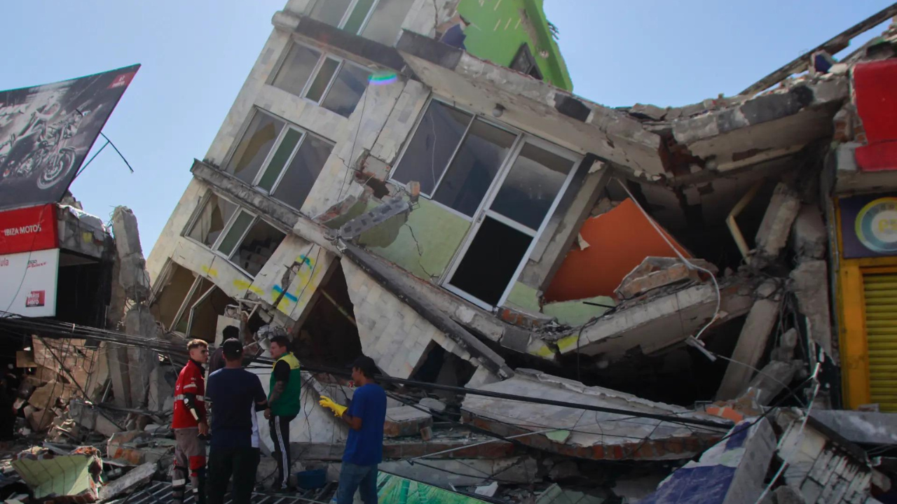 Colombia quake: Over 2k missing; flights disrupted, 21 aftershocks - top developments