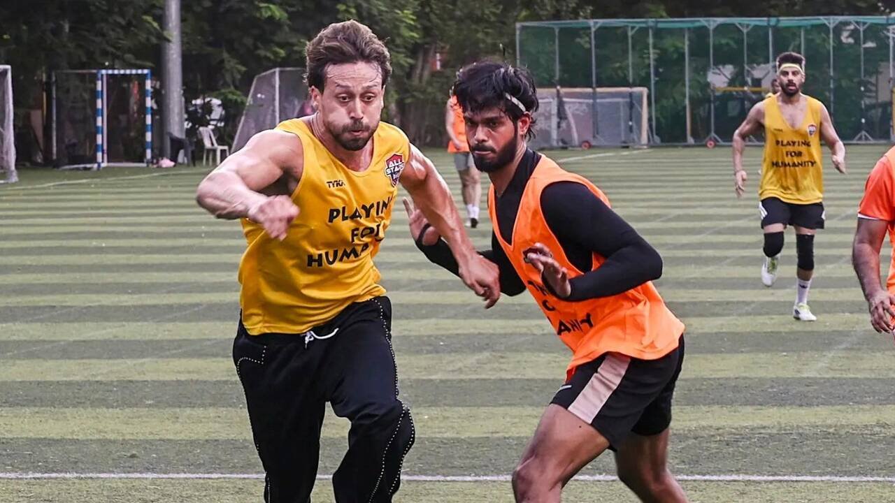 Tiger Shroff won’t play for Mumbai FC in Durand Cup; here's why