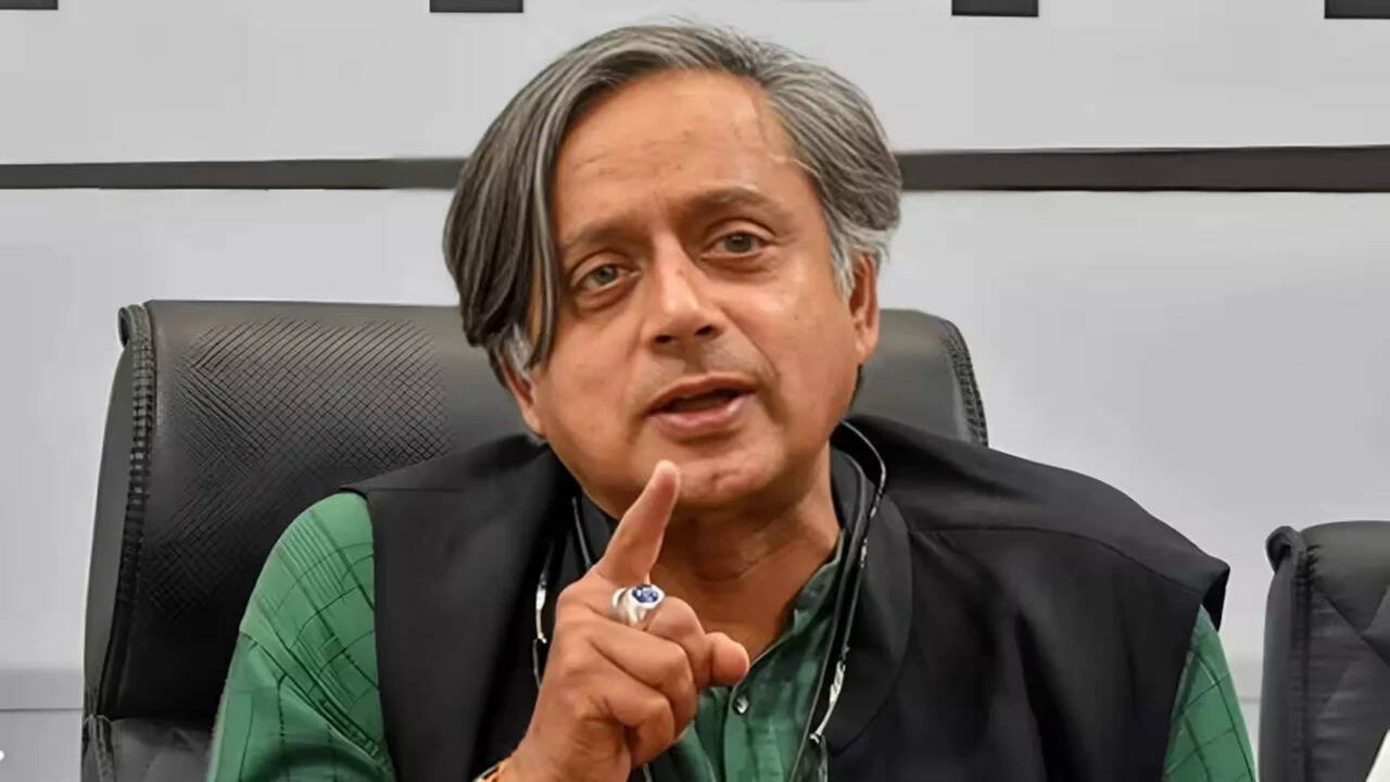 'Zealots overlooked human nature': Tharoor questions full Vande Mataram rendition