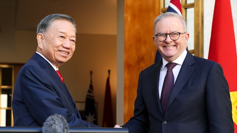 Australia and Vietnam bolster economic, strategic ties