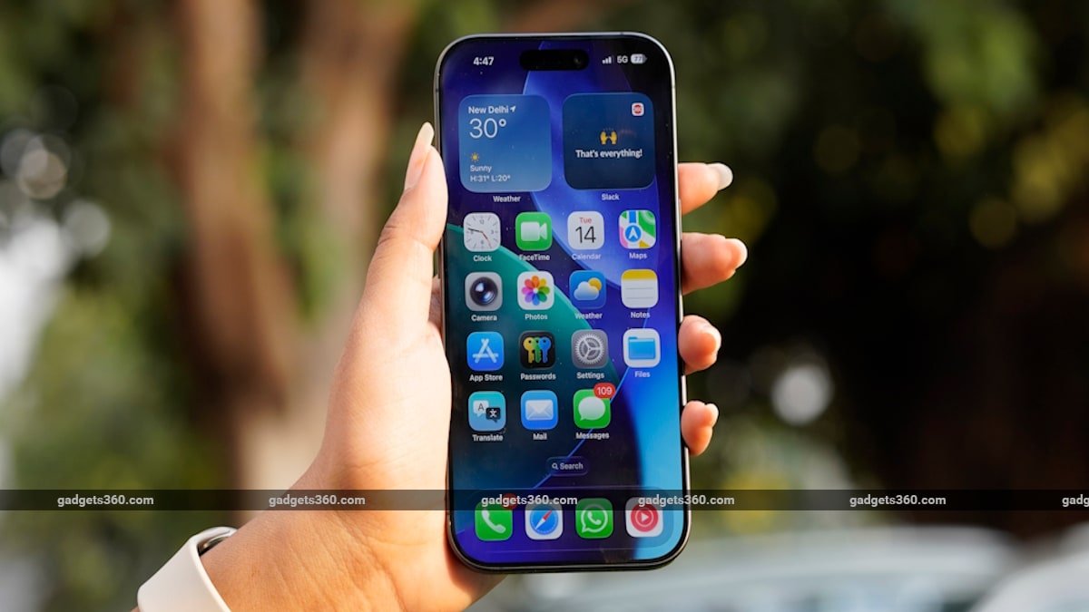Apple Reportedly Plans a Glass-Centric Design Overhaul for the 20th Anniversary iPhone Pro Models