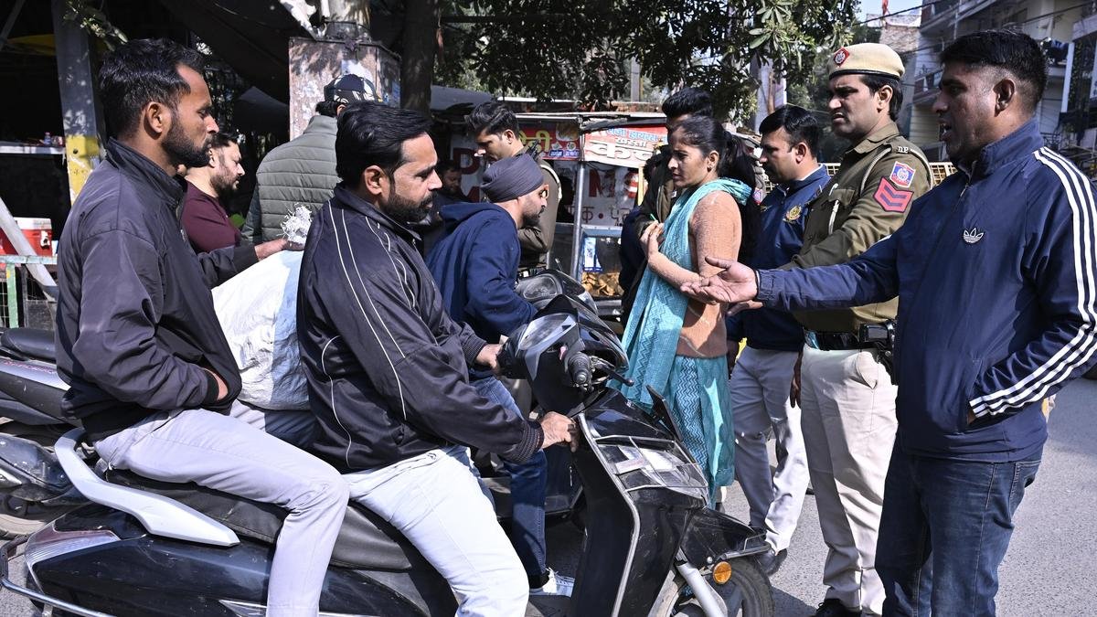 Delhi women cops go undercover as decoys, detain over 1 lakh for harassment, molestation